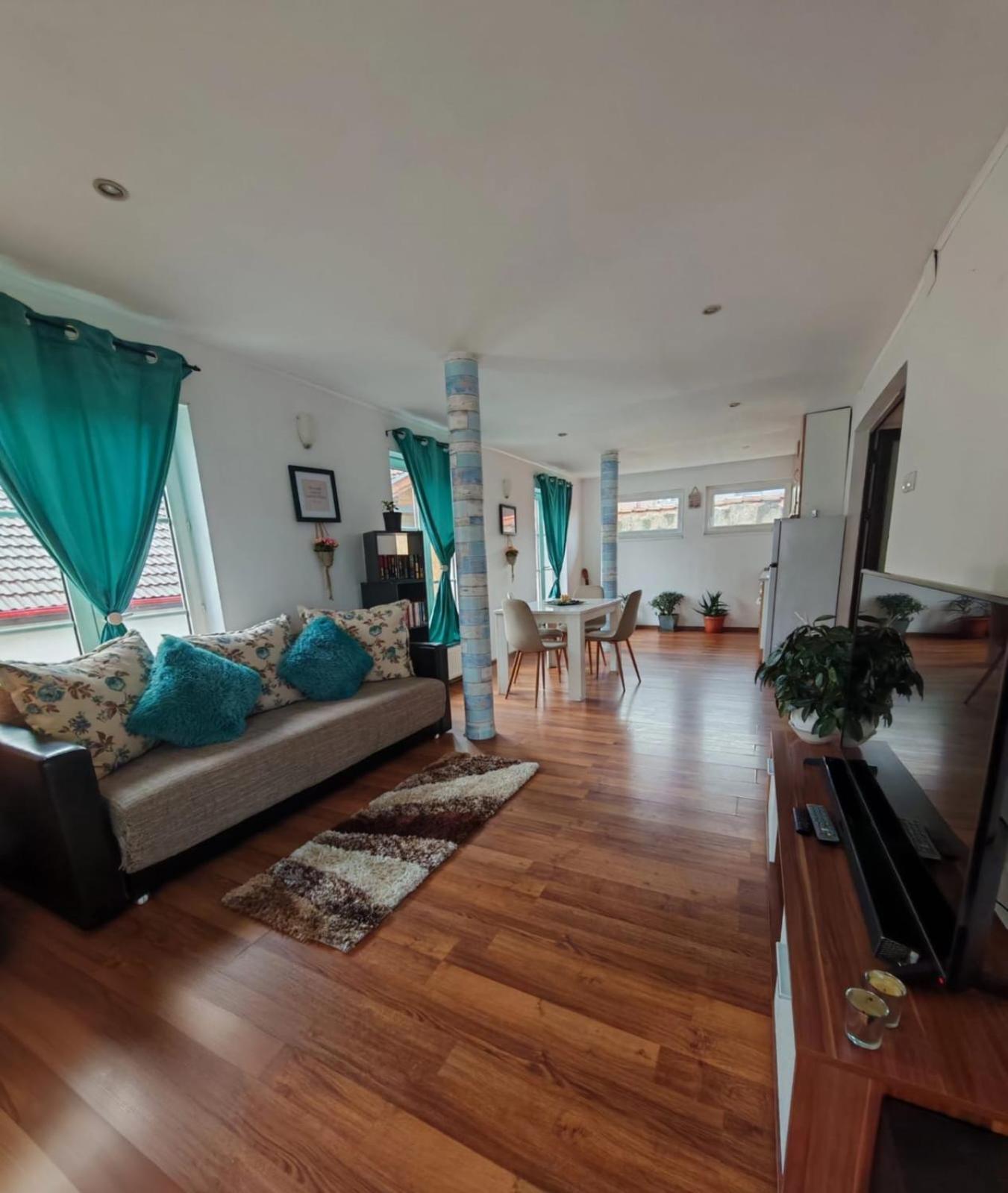 Brasov Cucu Residence 外观 照片